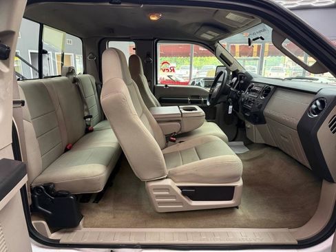 Used 2008 Ford F250 FX4 AWD/4WD image 16