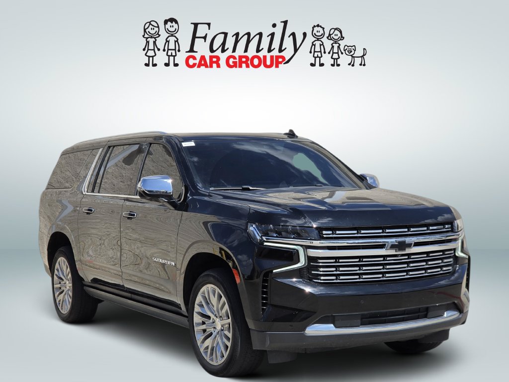 Used 2023 Chevrolet Suburban Premier w/ Premium Package RWD image 2