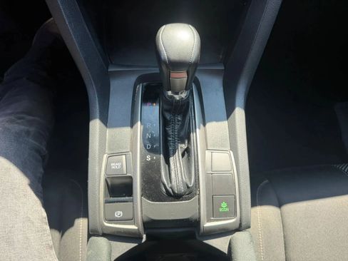 Used 2017 Honda Civic Sport image 27