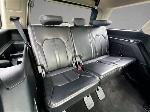 Used 2019 Ford Expedition Platinum AWD/4WD image 26