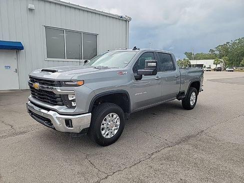 Used 2025 Chevrolet Silverado 2500 LT w/ All Star Edition AWD/4WD image 1