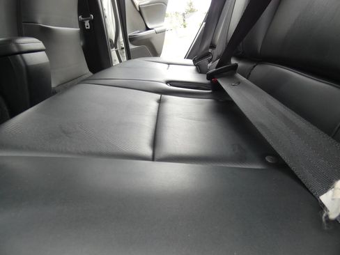 Used 2015 Lexus CT 200h image 54