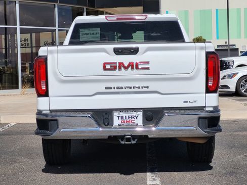 Used 2025 GMC Sierra 1500 SLT image 6