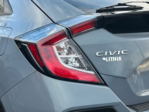 Used 2018 Honda Civic Sport Touring image 8