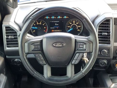 Used 2016 Ford F150 XLT w/ Equipment Group 302A Luxury AWD/4WD image 30