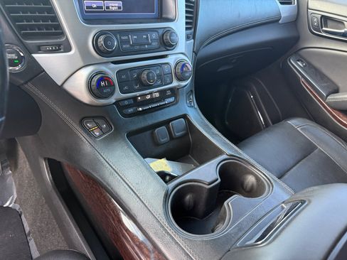 Used 2018 GMC Yukon XL SLT image 13