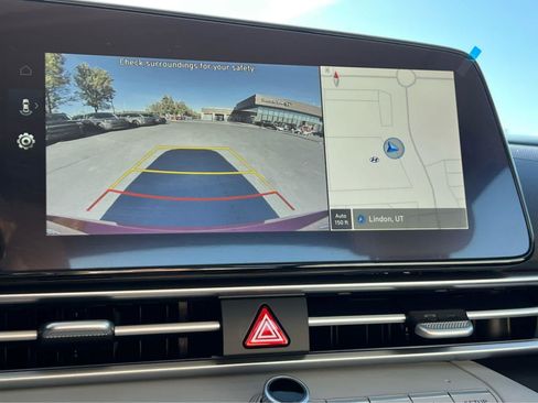 Certified 2026 Hyundai Elantra Limited FWD image 37