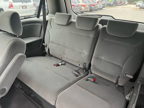 Used 2010 Honda Odyssey LX image 12