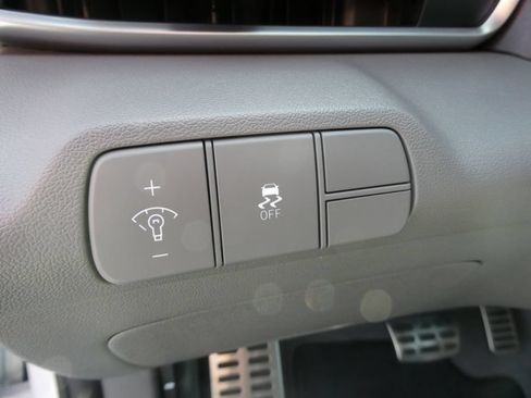 Used 2026 Hyundai Elantra Sport FWD image 24