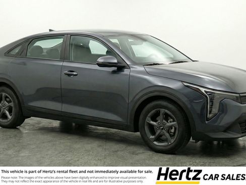 Used 2025 Kia K4 FWD image 1