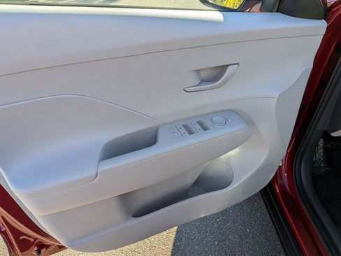 Certified 2024 Hyundai Kona SEL image 13