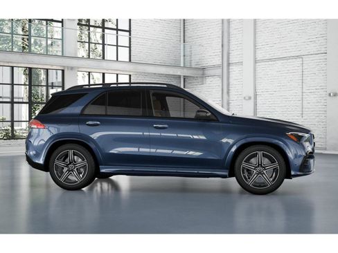 New 2026 Mercedes-Benz GLE 450 4MATIC image 16