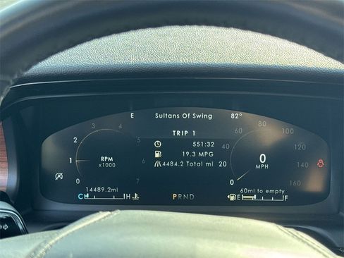 Used 2022 Lincoln Aviator Reserve image 21