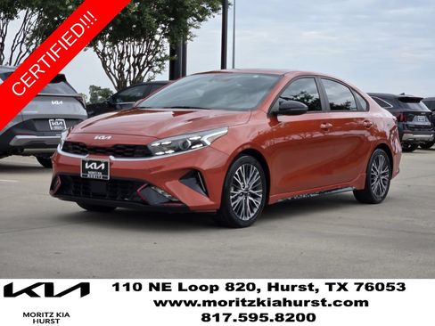 Used 2023 Kia Forte GT-Line w/ GT-Line Premium Package FWD image 2