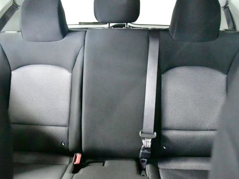 Used 2025 Kia Soul LX w/ LX Technology Package FWD image 12