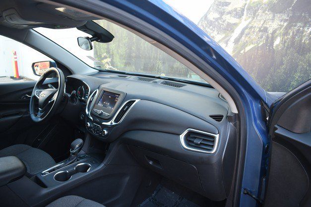 Used 2024 Chevrolet Equinox LT AWD/4WD image 24