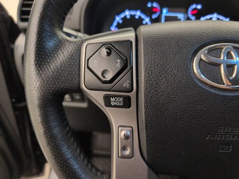 Used 2022 Toyota 4Runner SR5 Premium AWD/4WD image 36