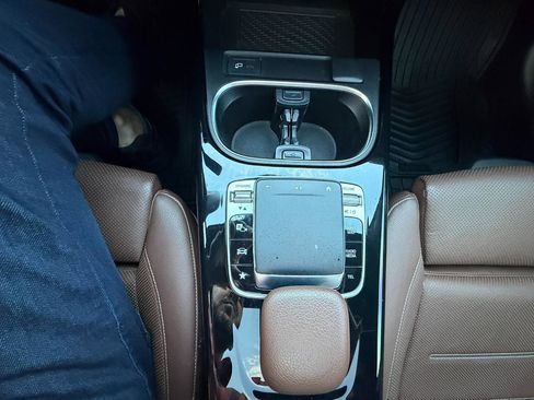 Used 2020 Mercedes-Benz A 220 4MATIC image 25