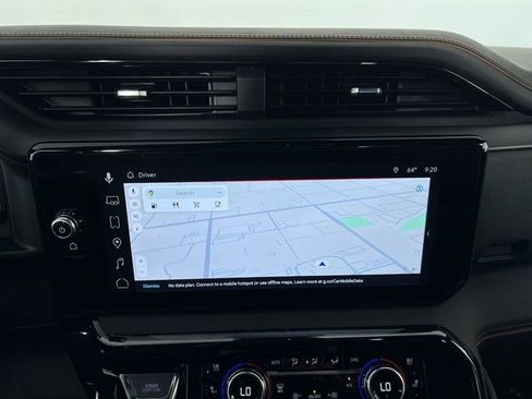 Used 2025 GMC Sierra 1500 AT4 w/ AT4 Premium Package image 14