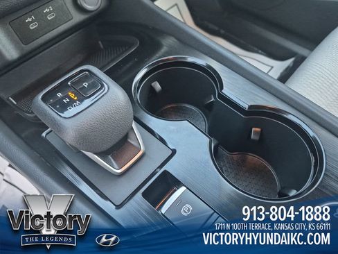Used 2025 Nissan Rogue SV AWD/4WD image 22
