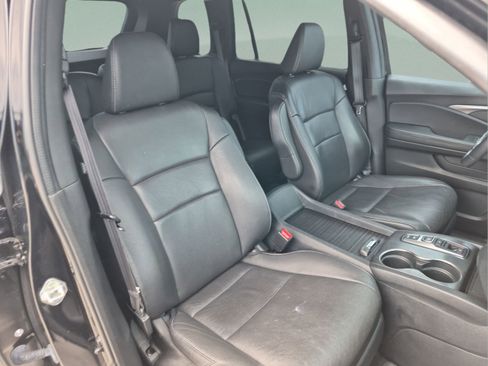Certified 2023 Honda Passport EX-L image 19