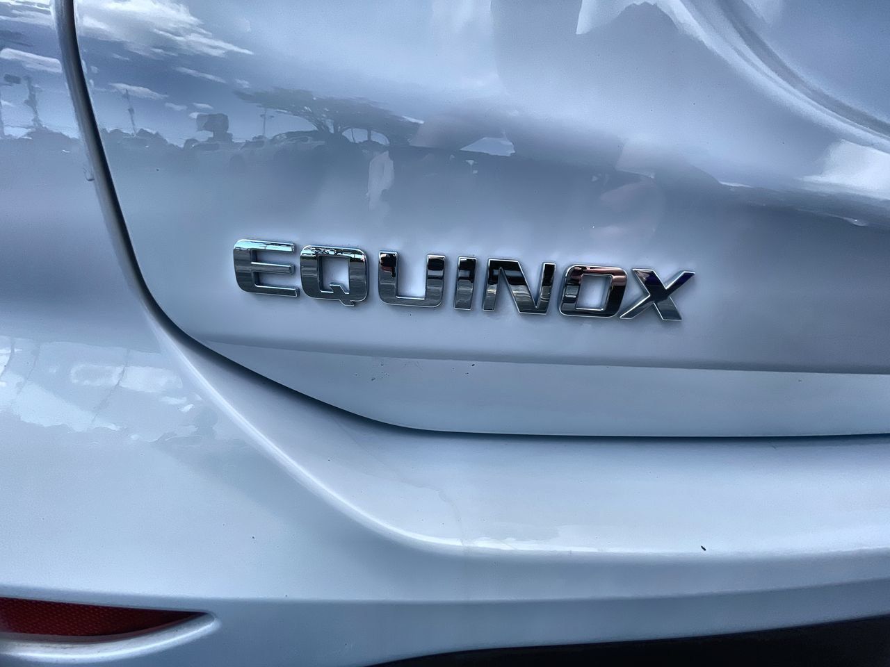 Used 2020 Chevrolet Equinox LS FWD image 30