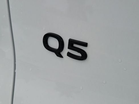 New 2025 Audi Q5 2.0T Premium Plus image 5