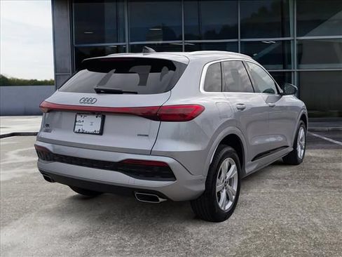 Used 2025 Audi Q5 Premium w/ Convenience Package AWD/4WD image 7