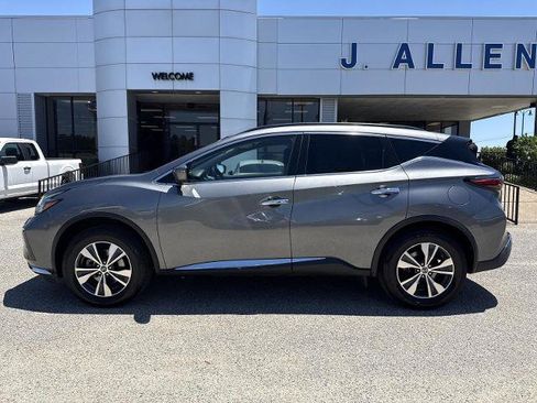 Used 2021 Nissan Murano SV FWD image 2