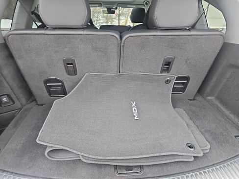 Used 2019 Acura MDX SH-AWD image 26