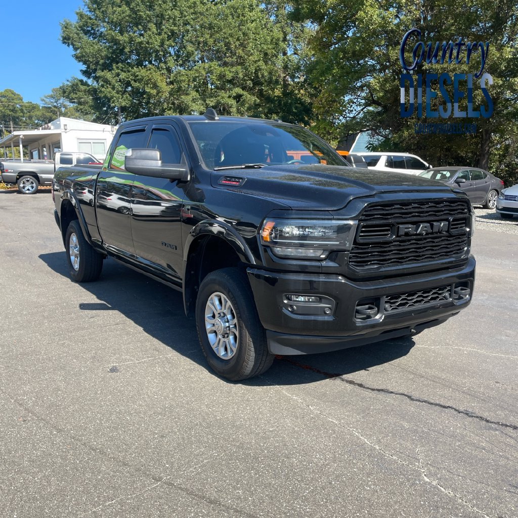 Used 2020 RAM 2500 Limited AWD/4WD image 1