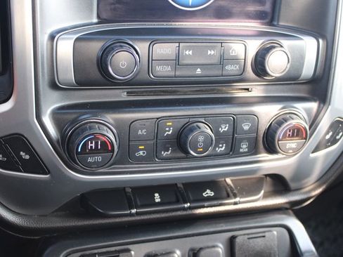 Used 2018 GMC Sierra 1500 SLE w/ SLE Value Package image 35