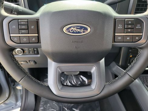 New 2026 Ford F250 Lariat w/ FX4 Off-Road Package image 15