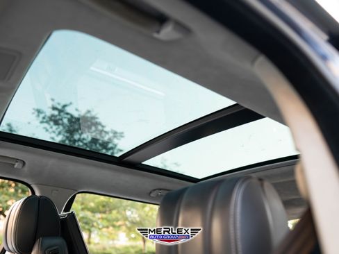 Used 2017 Land Rover Range Rover Long Wheelbase Autobiography image 43