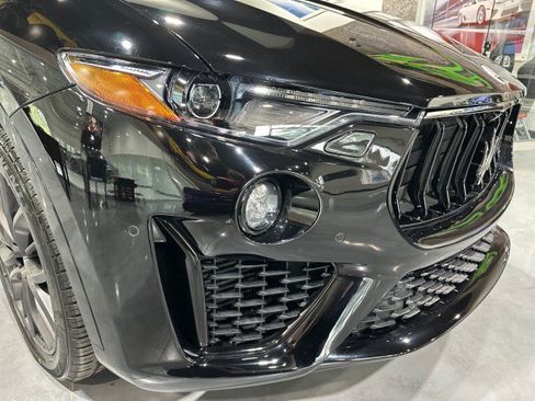 Used 2019 Maserati Levante GranSport AWD/4WD image 21