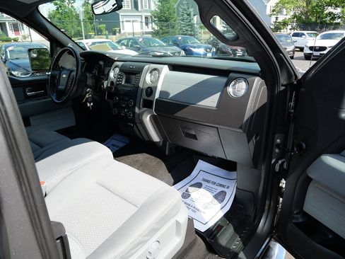 Used 2014 Ford F150 XLT w/ XLT Chrome Package RWD image 23