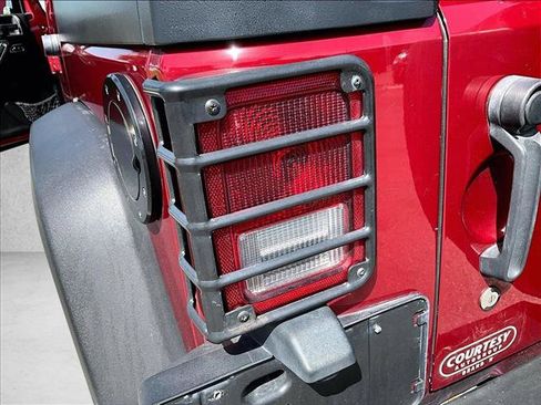 Used 2013 Jeep Wrangler Unlimited Sport AWD/4WD image 29