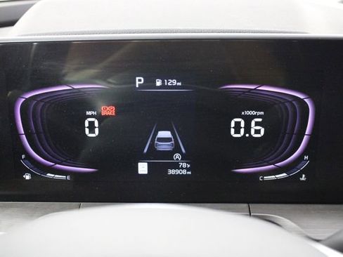 Used 2023 Kia Telluride EX X-Line image 30