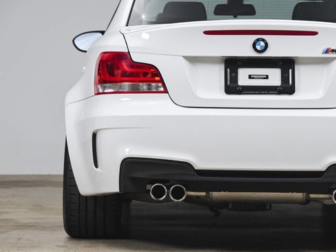 Used 2011 BMW 1 Series M image 18