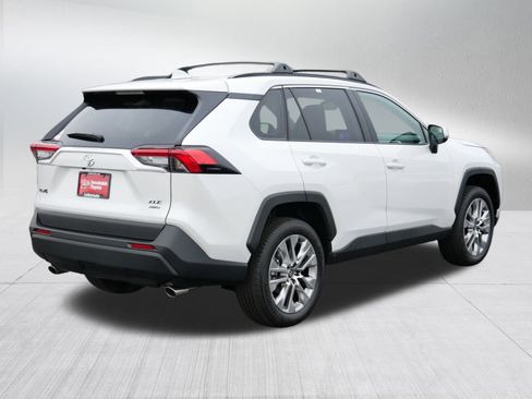 Certified 2025 Toyota RAV4 XLE Premium image 7