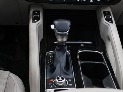 Used 2023 Kia Telluride EX w/ EX Captain's Chair Package AWD/4WD image 20