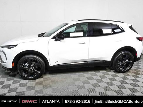 Used 2025 Buick Envision Sport Touring AWD/4WD image 29