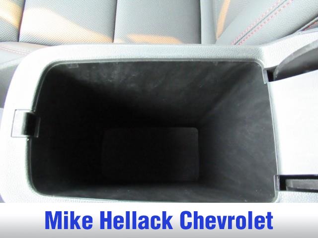 Used 2026 Chevrolet Trax RS FWD image 32