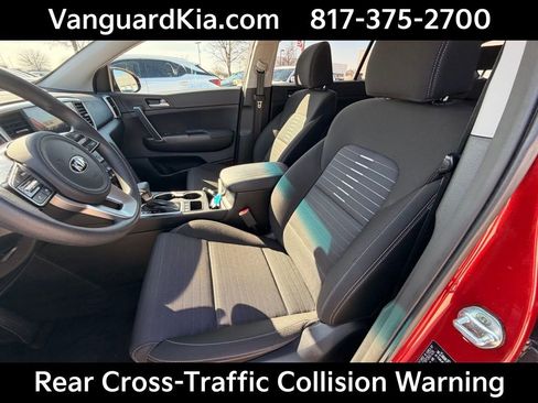 Certified 2022 Kia Sportage LX w/ LX AWD Value Edition Package image 13