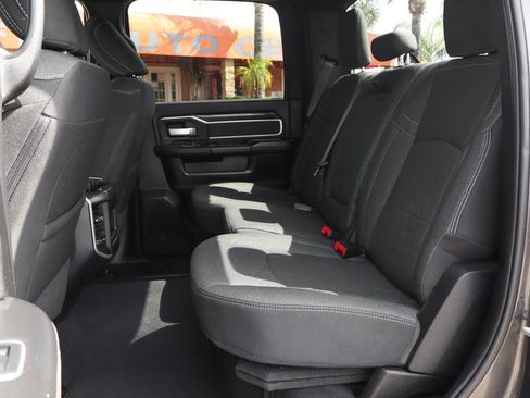 Used 2020 RAM 2500 Big Horn w/ Night Edition AWD/4WD image 47