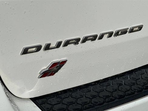 Used 2020 Dodge Durango SXT image 27