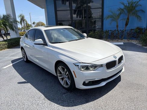 Used 2018 BMW 340i Sedan RWD image 2