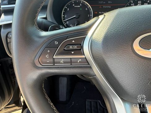 Used 2024 INFINITI QX50 Luxe FWD image 16