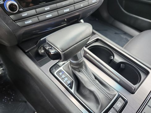 Used 2019 Genesis G80 3.8 AWD/4WD image 23