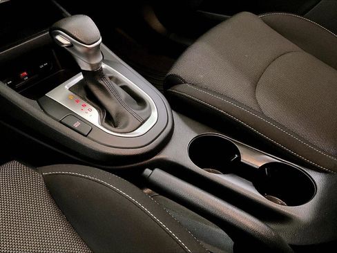 Used 2023 Kia Forte LXS w/ LXS Technology Package image 16